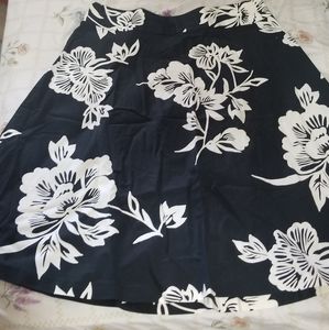 Full floral skirt size 14